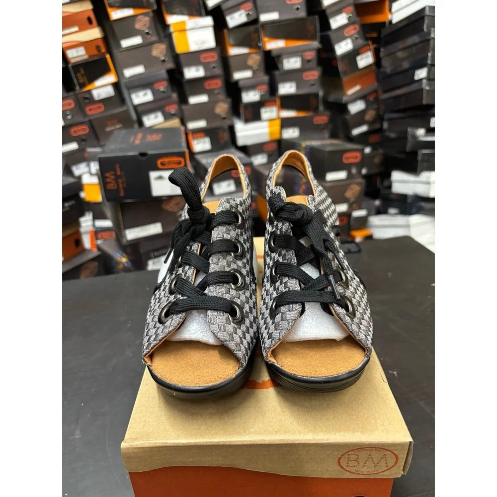 Bernie Mev Marcelo Gunmetal Woven Wedge Sandals Womens Size 36 US 5-5.5